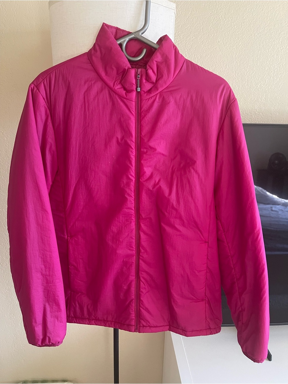 Uniqlo Women's Packable Puffer Jacket - Hot Pink